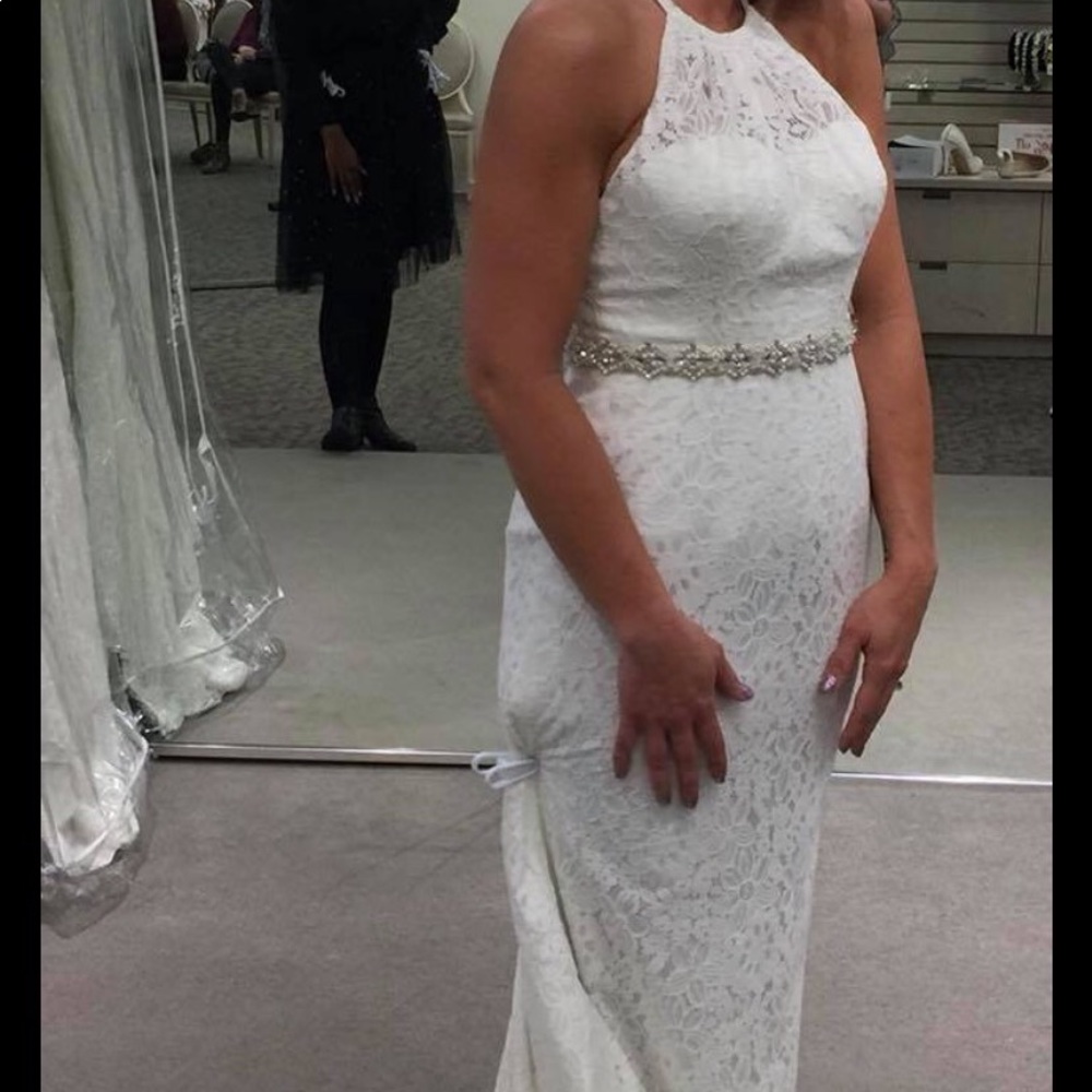 David’s Bridal size 6 Lace Dress